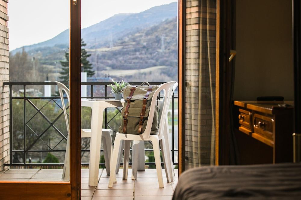 Hotel Snoe Condes Del Pallars Rialp Dış mekan fotoğraf