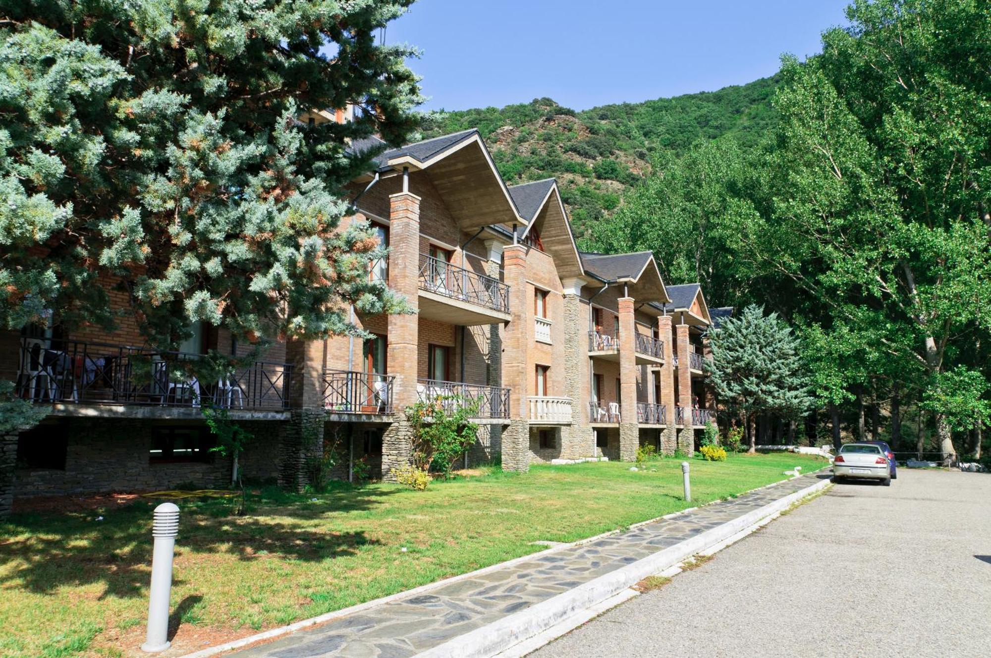 Hotel Snoe Condes Del Pallars Rialp Dış mekan fotoğraf